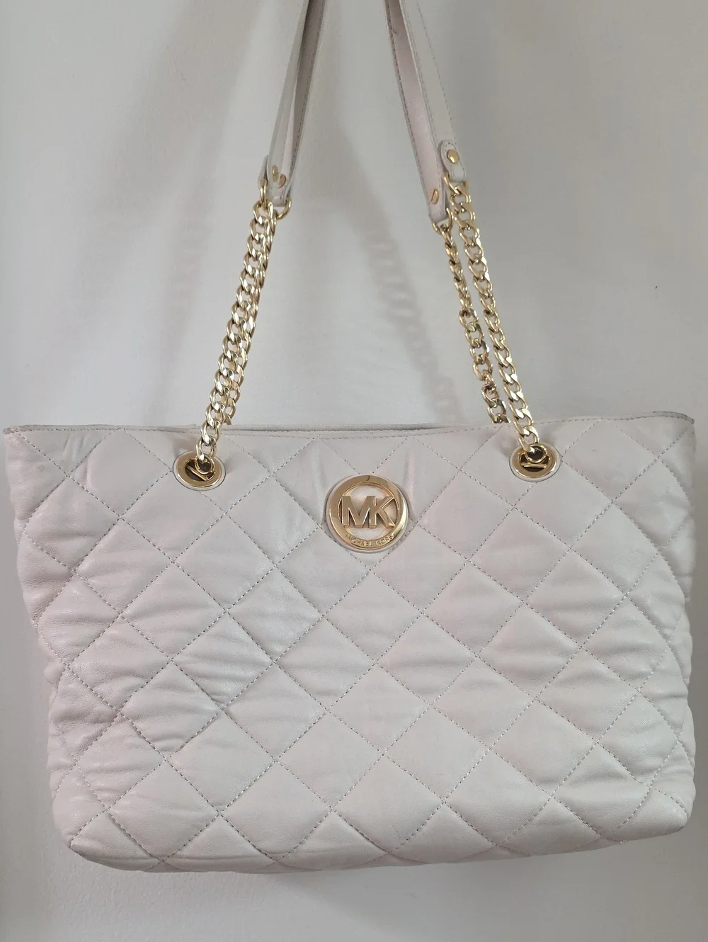 Micheal Kors Fulton Quilted Leather Tote White / Gold Hardware